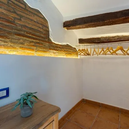 Tgn-historicalcenter-views-cozy-gastro-wifi-2pax19 公寓